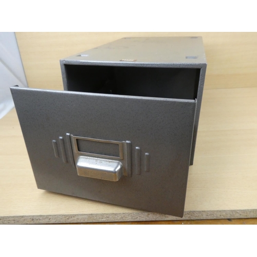 934 - A Velos metal index box and padlock and key, measuring 23x18x38cm.