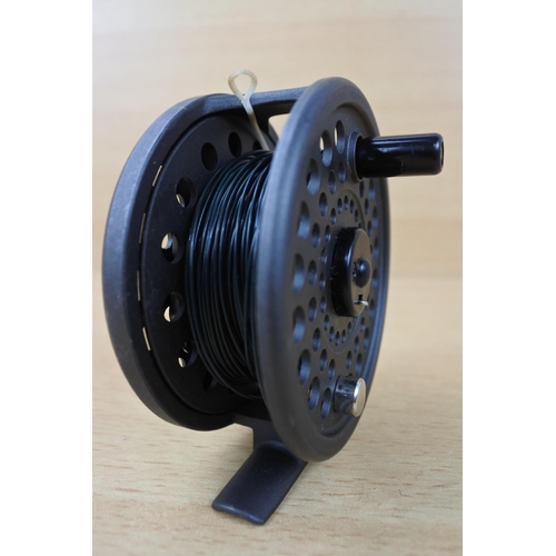 1005 - A Shakespeare Black Deamon 2651 fly fishing reel.