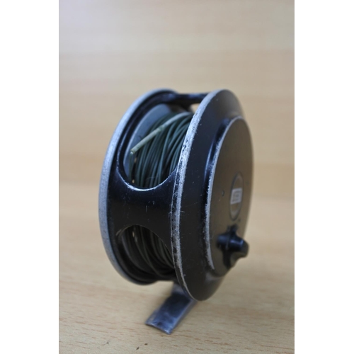 1007 - A Leeda RimFly fly fishing reel.