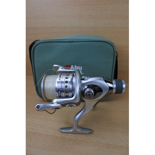 1021 - An Abu Garcia Maxxar Cardinal 106R reel in carry case..