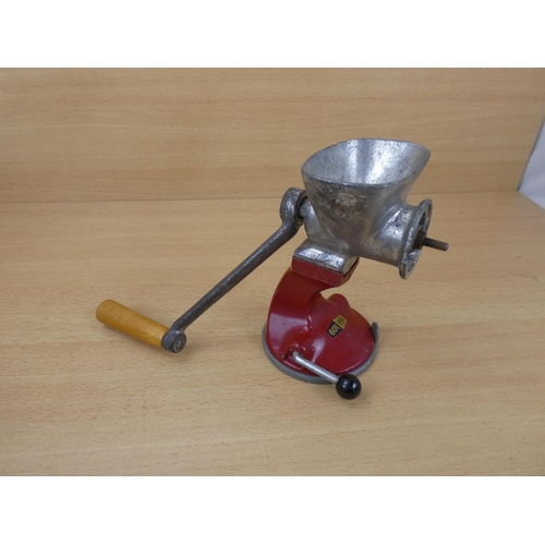 12 - A vintage Spong 601 table top mincer.