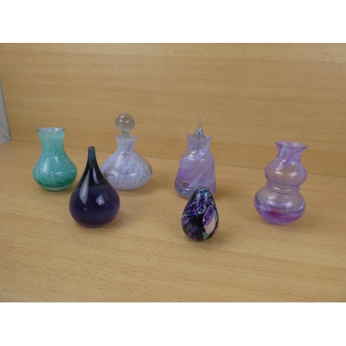 37 - A collection of Studio glass, to include pieces by Caithness & more.