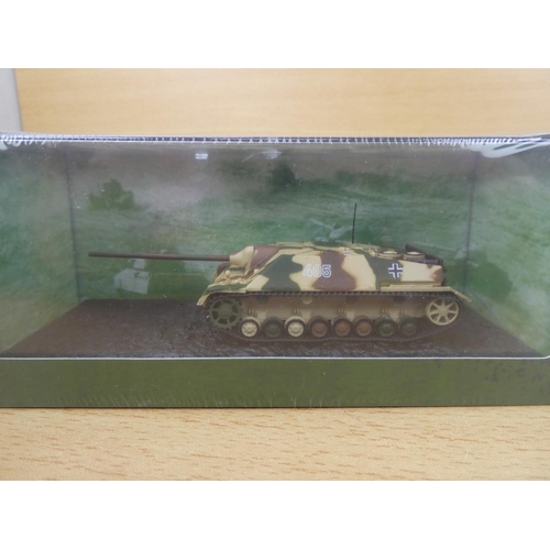 39 - Two cased Atlas Editions Collection diecast 'Ultimate Tank Collection' vehicles 'Jagdpanzer IV and S... 