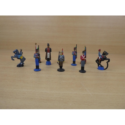 70 - A lot of hand painted diecast military  figures.