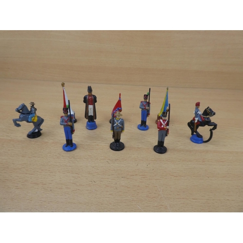 70 - A lot of hand painted diecast military  figures.