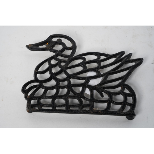 103 - A metal duck trivet.