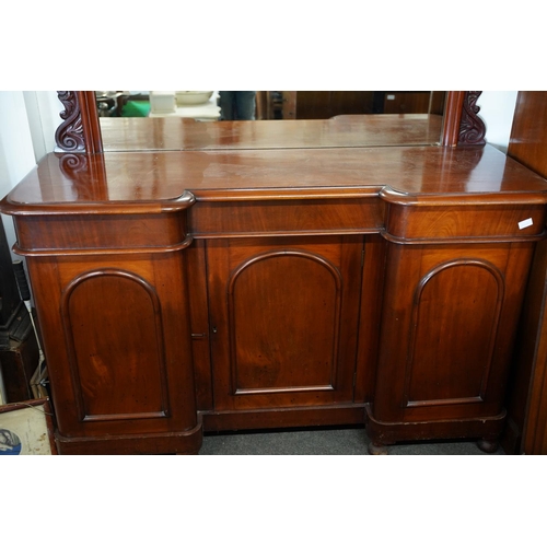 116 - A stunning antique mahogany step front mirror back sideboard, measuring 156x190x53cm.