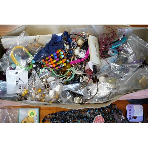 497 - A large lot of assorted costume jewellery.