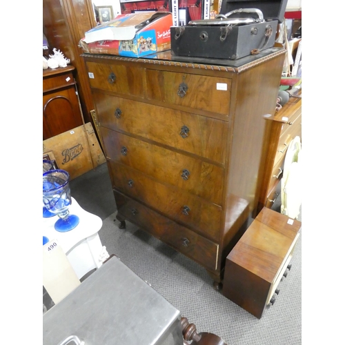 507 - A vintage chest of six drawers 'Gillespie & Woodside Ltd' House Furnishings, Belfast, measuring 85x1... 