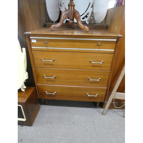 520 - A vintage Lebus chest of drawers, measuring 78x88x46cm.