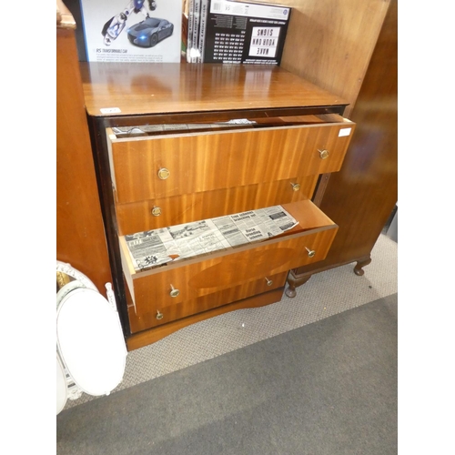 527 - A vintage chest of five drawers, measuring 73x92x44cm.