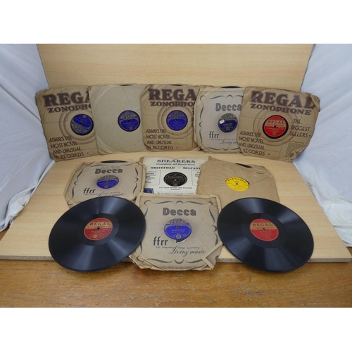 547 - An interesting collection of 78s/ records to include The Derry Train, The Golden Jubilee, The Orange... 