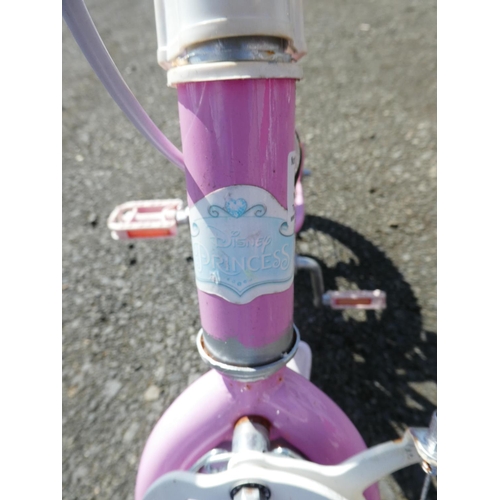 581 - A Disney themed children's bike.