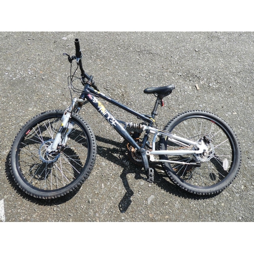 Apollo ridge store mountain bike