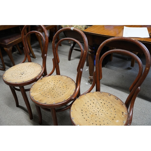 28 - Three Bentwood chairs made by Schauman, Jyväskylä, Finland (a/f).