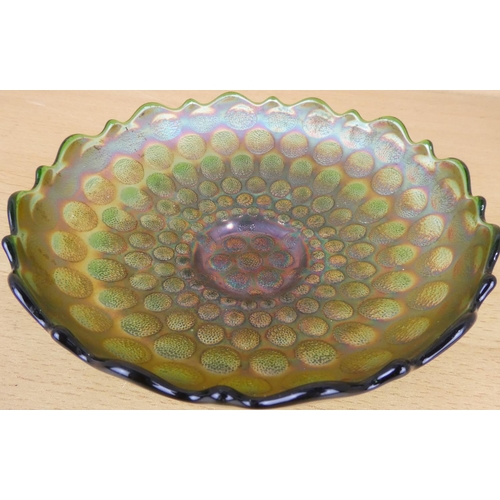 24 - A vintage carnival glass bowl.