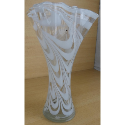 88 - A vintage stripped 'ribbon' glass vase.