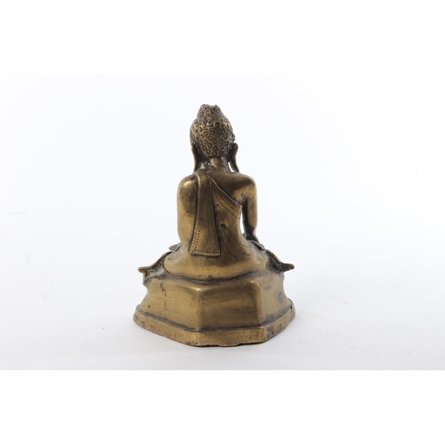 40 - A vintage/ antique brass Buddha. 14cm tall.