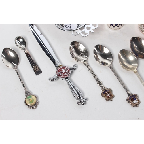 287 - An assortment of silver plated items.