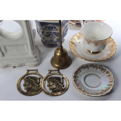 410 - An assortment of various ceramics to include Aynsley & more.