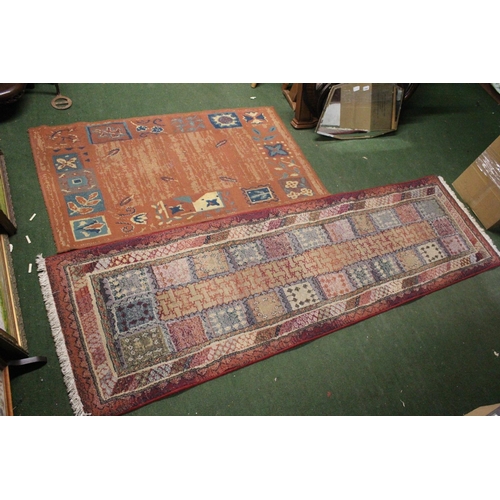 411 - 2 decorative rugs.