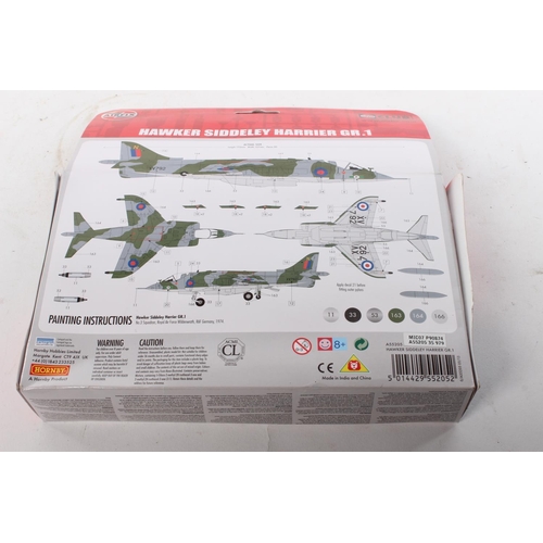 422 - A boxed Airfix model kit, Hawker Siddeley Harrier GR 1.