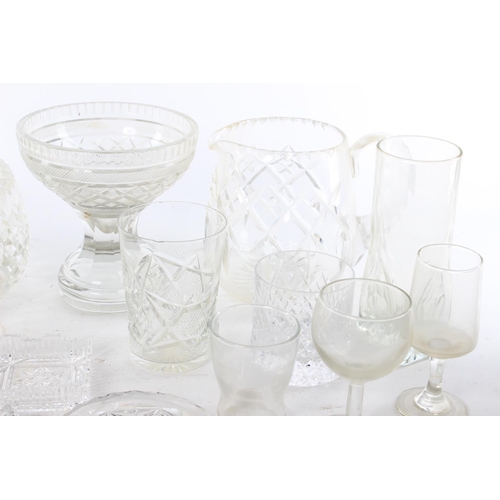 451 - An assortment of Crystal & Cut Glass.