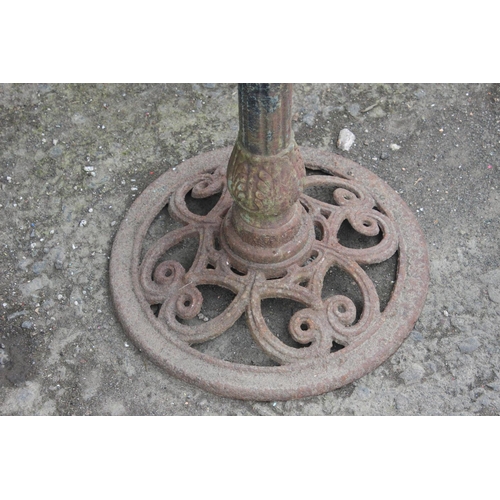 558 - A cast iron bird bath.