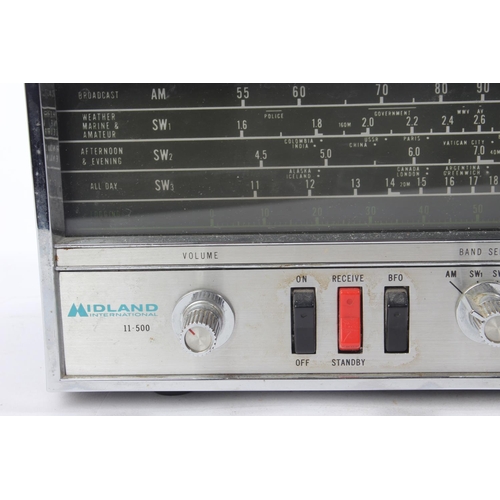 33 - A vintage Midland International 11-500 shortwave reciever.