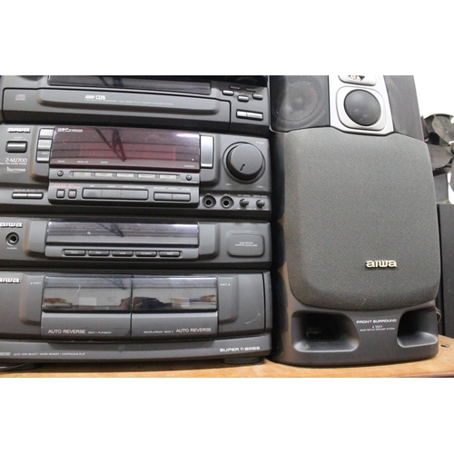 500 - An Aiwa sound system.