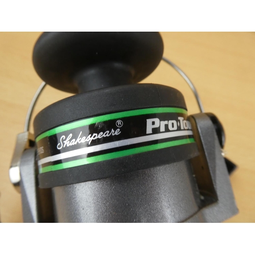 477 - A Shakespeare Pro Touch 2010 070 fishing reel.