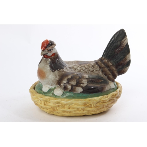 90 - A vintage ceramic hen on nest egg holder.