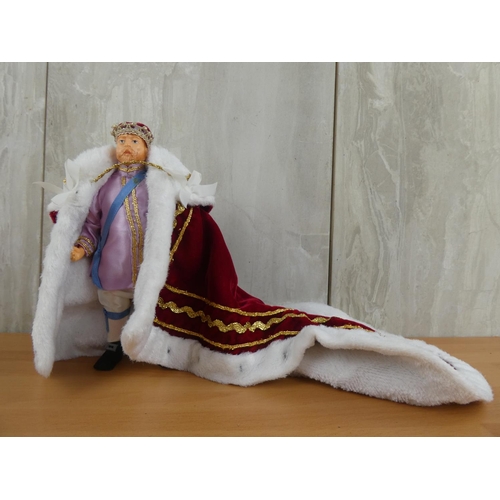 113 - A Peggy Nesbit character doll of King Henry VIII in state robes.