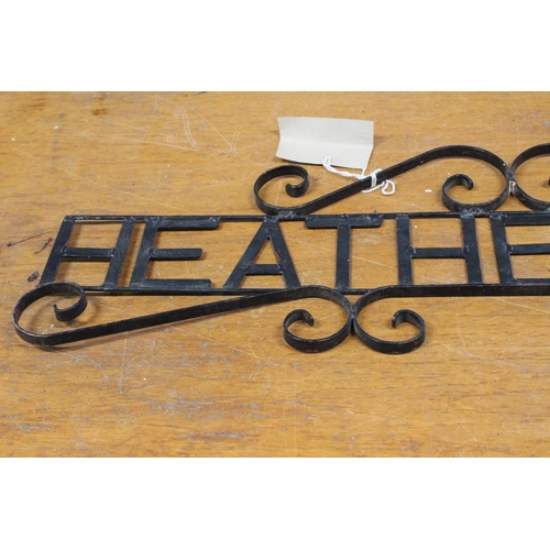 623 - A vintage wrought iron cottage sign, 'Heather Lee'.