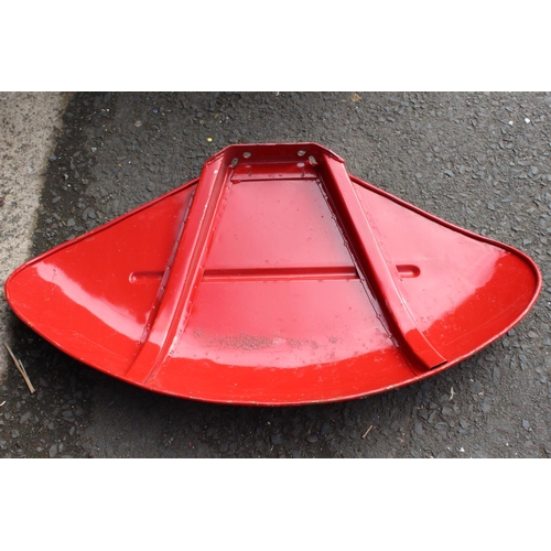 100 - A pair of Massey Ferguson 35X tractor mud guards.