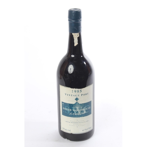 133 - A bottle of 750ml 1985 Smith Woodhouse vintage port.