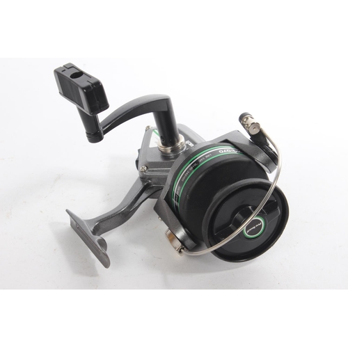 221 - A Shakespeare Pro Touch 2010-070, gear ratio 4.4:1 fishing reel.