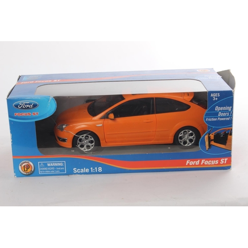 465 - A boxed Ford Focus ST, scale 1:18.