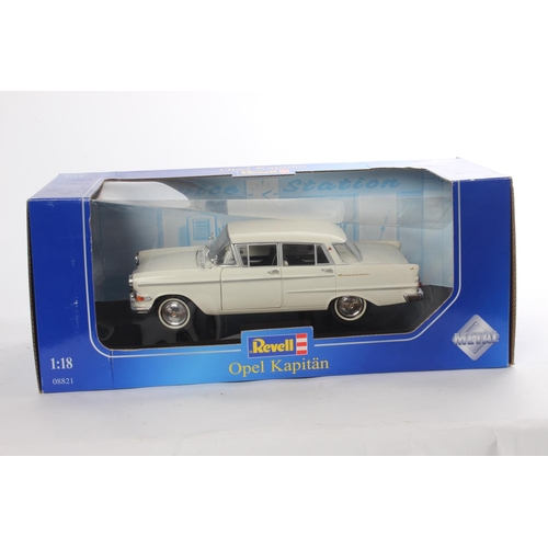 472 - A boxed Revell Opel Kapitan toy car, scale 1:18.