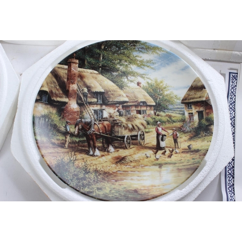 382 - A set of five Wedgwood Limited Edition 'Country Days' collectors plates and certificates.