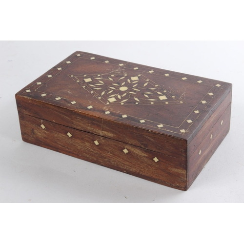 619 - A wooden jewellery box and and lot of assorted coinage.