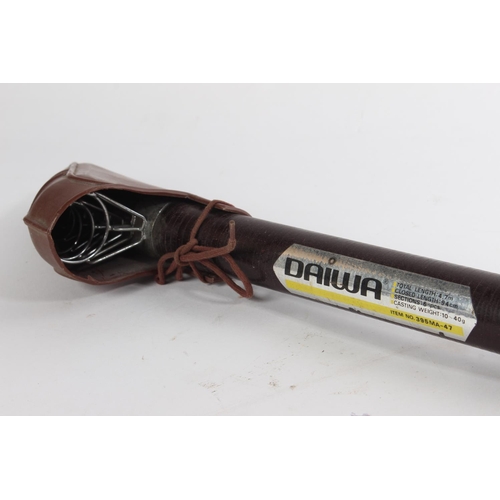 662 - A Daiwa 395MA-47 fishing rod.