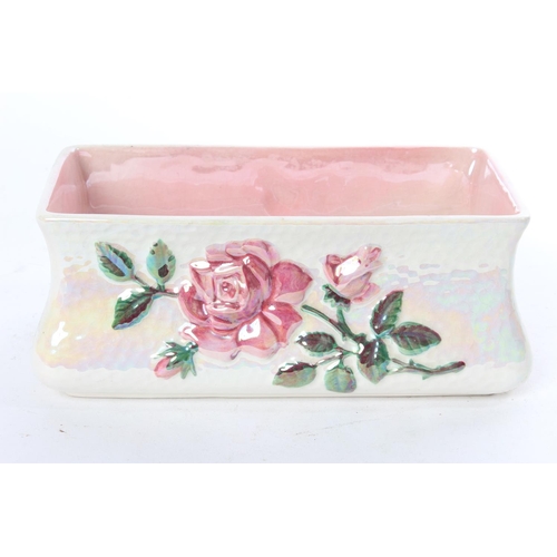 676 - A vintage Maling rectangular planter.