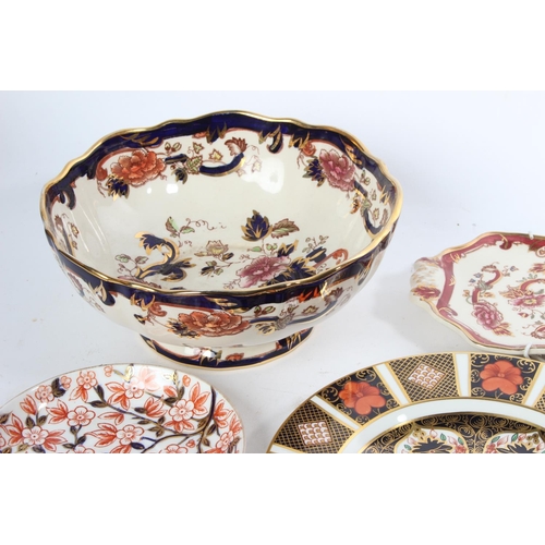 276 - A lot of assorted to include Royal Crown Derby, Mason's and lots more. (some pieces a/f)