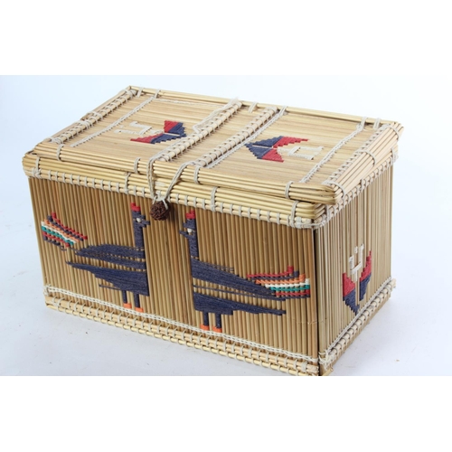 798 - A small handcrafted bamboo storage case.