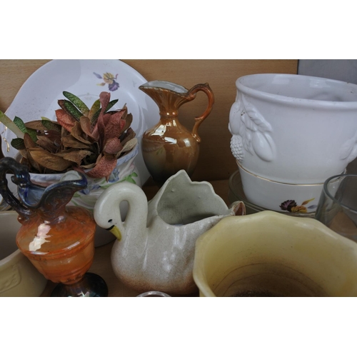 847 - A box lot of ceramics and glassware to include a Torquay 'None of Your Blarney' cream pot and lots m... 