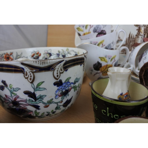 847 - A box lot of ceramics and glassware to include a Torquay 'None of Your Blarney' cream pot and lots m... 