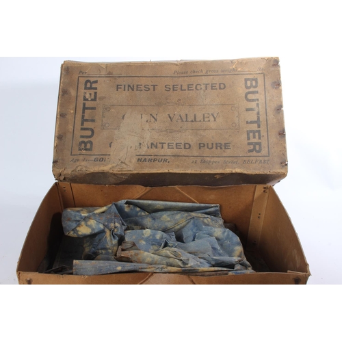 906 - An antique card Glen Valley butter box.