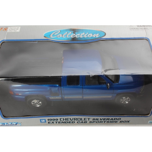 920 - A boxed Welly1999 Chevrolet Silverado toy car, scale 1:18.