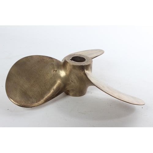 930 - A vintage CJR 10985 bronze propellor.